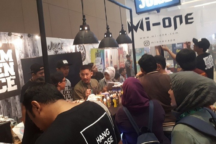 波蘭華沙國際電子煙展覽會VAPE(www.69836.cn)
