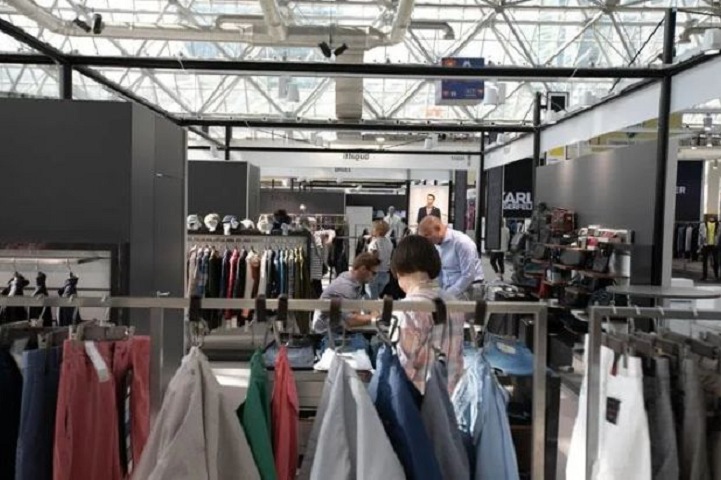 2024俄羅斯CPM服裝展將于2月19日在莫斯科舉行，該展是中國服裝企業不容錯過的世界三大服裝展(www.69836.cn)