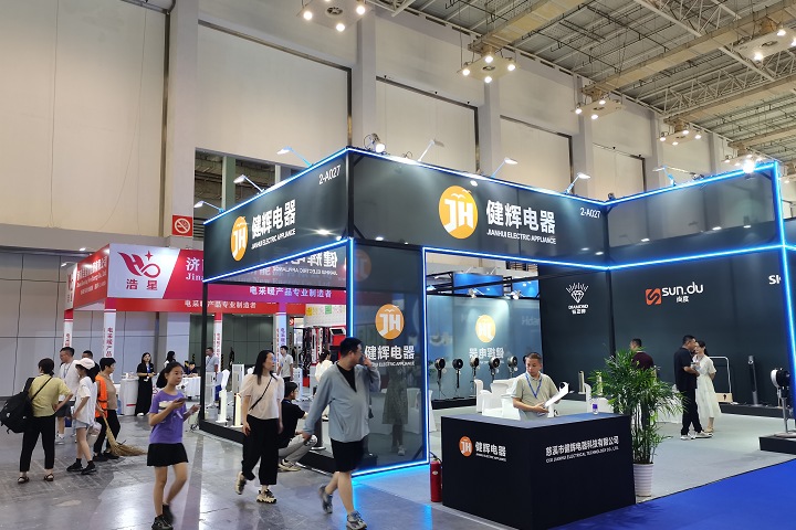 2025年第13屆越南照明展LEDTEC ASIA將于5月7至9日舉辦(www.69836.cn)